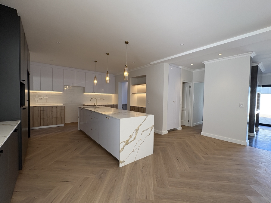 4 Bedroom Property for Sale in Sandown Western Cape
